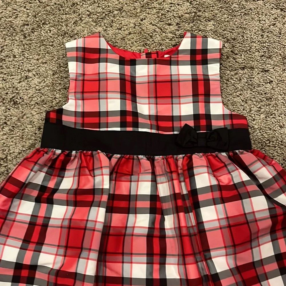 5t carters adorable holiday dress - Picture 2 of 4